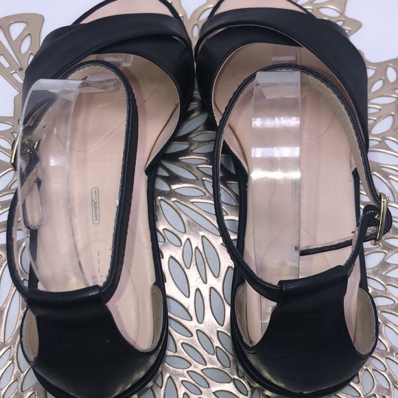 ROCKPORT Walkability Black Leather Ankle Strap Crisscross Vamp Flat Sandals S/9 - Picture 7 of 11